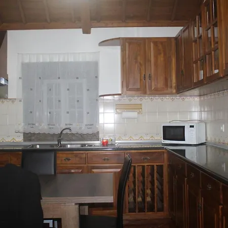 Dom wakacyjny Charming House In Sao Mateus *
