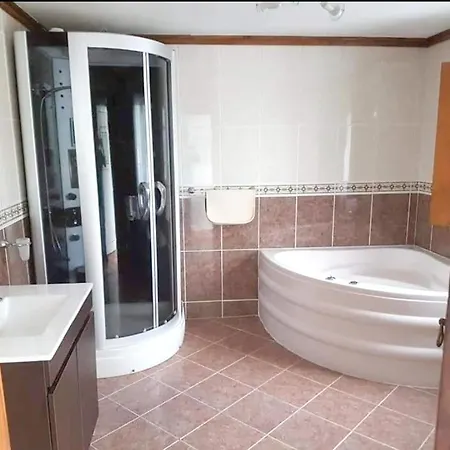 Charming House In Sao Mateus Dom wakacyjny Sao Mateus da Calheta